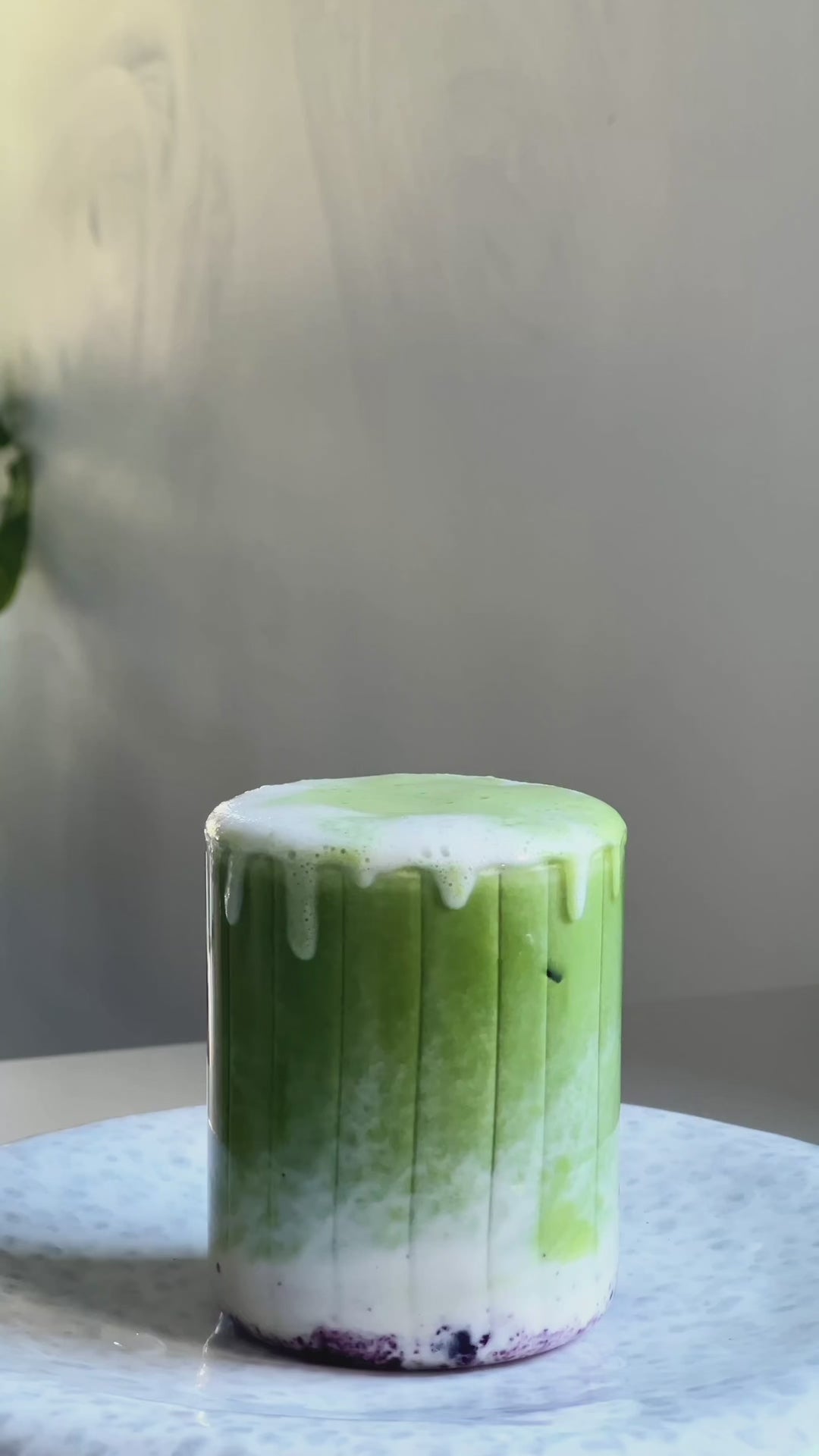 Load video: How to make matcha easy, two scoops of 5g with 75mls of water. Use the subminimal nanofoamer whisk for 30 seconds. Add your milk 100mls. Add sweetener. Stir and Sip.